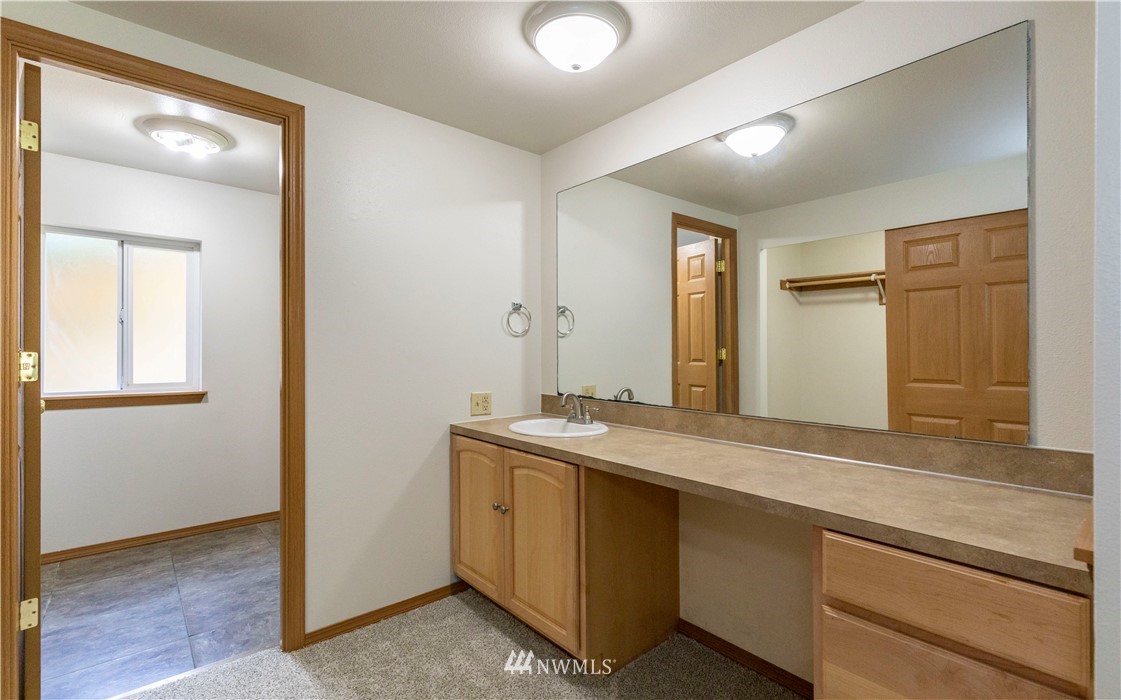 2193 Southeast Holman Road Port Orchard, WA 98367 - Photo 22 of 40 Gallery Image 22