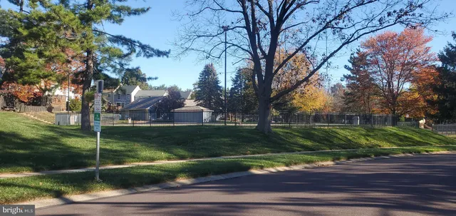 a cars parked on the side of a street