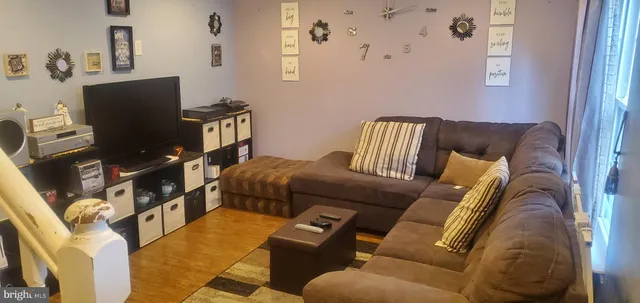 a view of entrance of the house