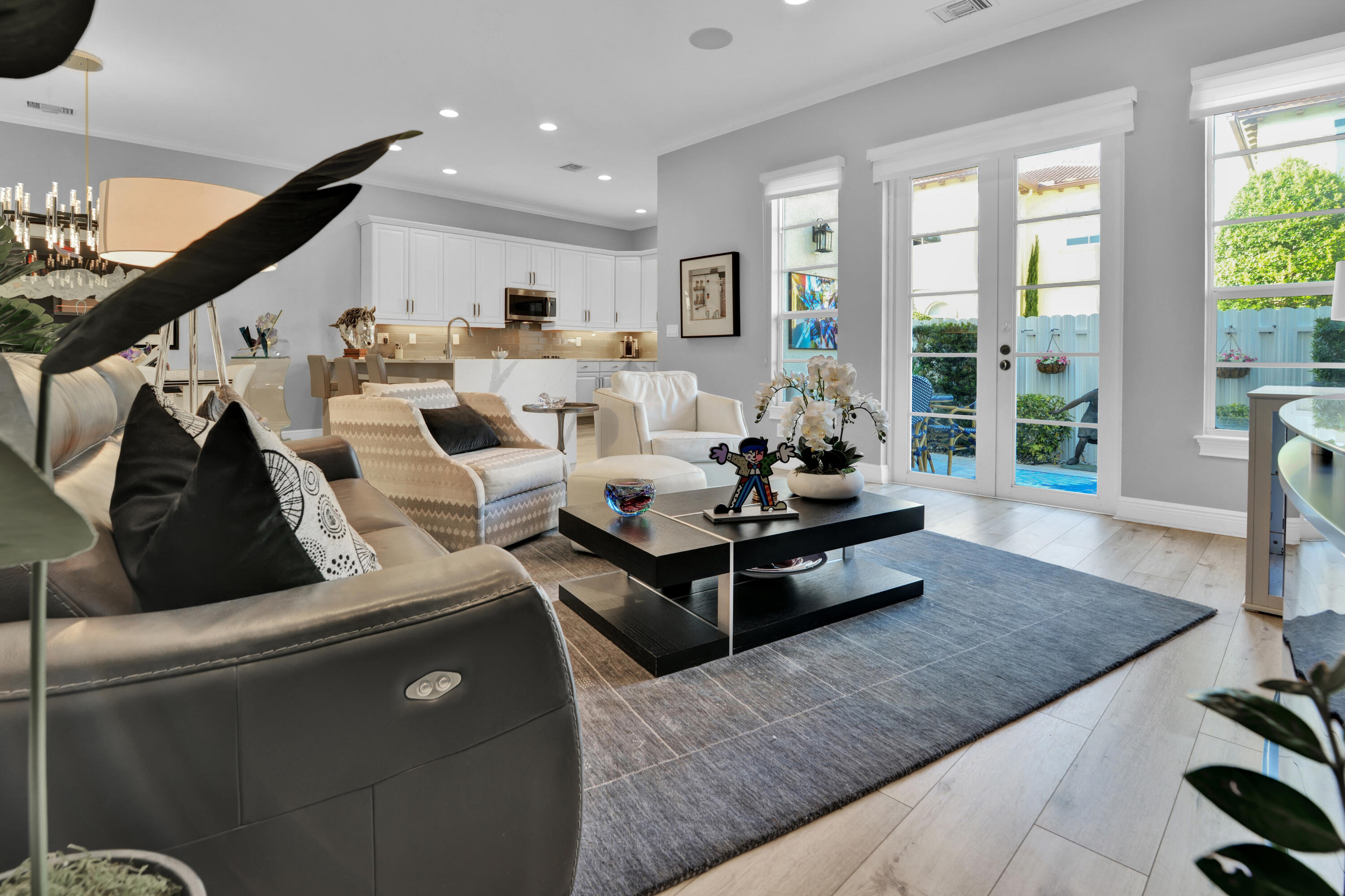 123 Via Palma Lane Boca Raton, FL 33487 - Photo 20 of 50 Family Room