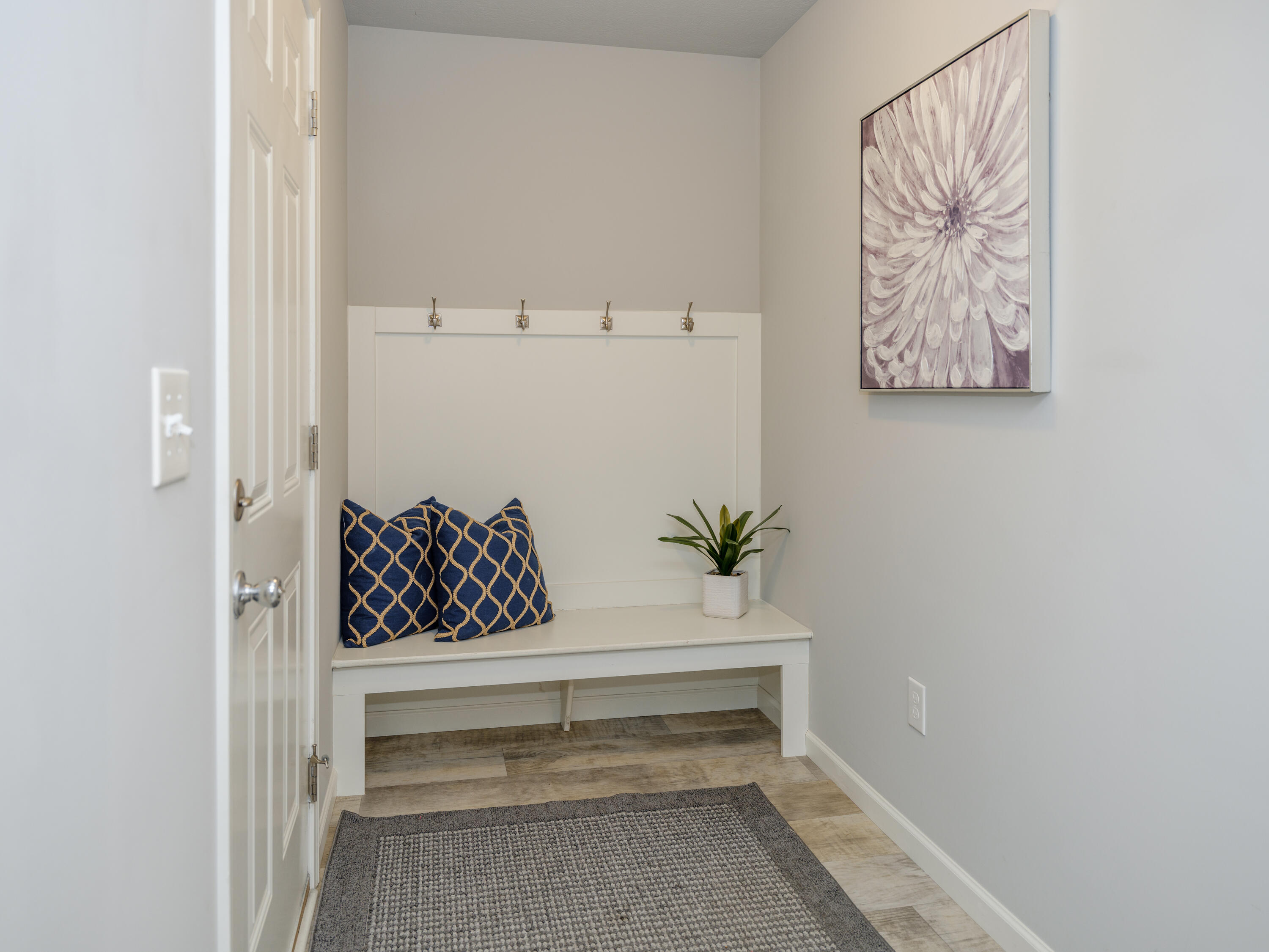 282 Doster Road Plainwell, MI 49080 - Photo 8 of 37 282 Doster Rd-103