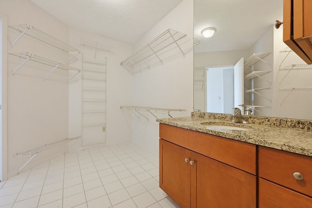 1 Seal Harbor Road, Unit 116 Winthrop, MA 02152 - Photo 17 of 38