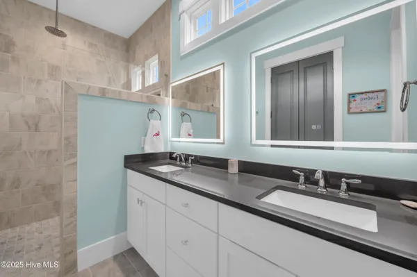 $765,000 | 9139 Fallen Pear Lane Northeast, Leland, NC 28451