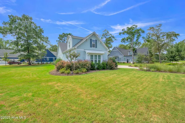 $765,000 | 9139 Fallen Pear Lane Northeast, Leland, NC 28451