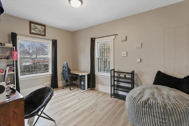 $319,900 | 2521 East Queen Avenue, Spokane, WA 99217