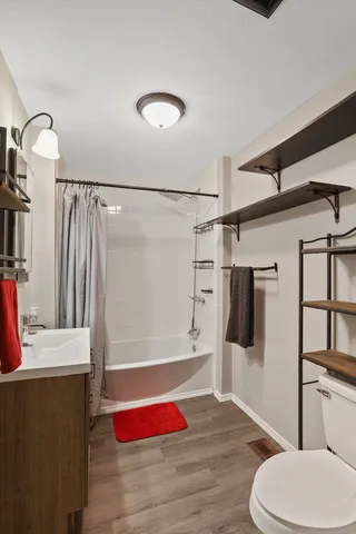 $319,900 | 2521 East Queen Avenue, Spokane, WA 99217