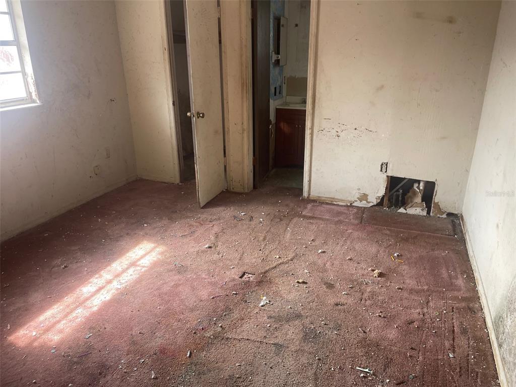 1804 Mable Butler Avenue Orlando, FL 32805 - Photo 10 of 16