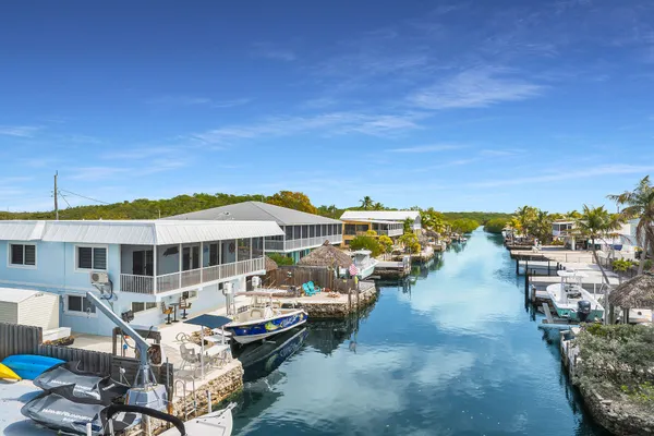 $1,635,000 | 128 Dove Avenue, Tavernier, FL 33070