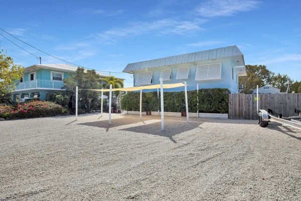 $1,635,000 | 128 Dove Avenue, Tavernier, FL 33070