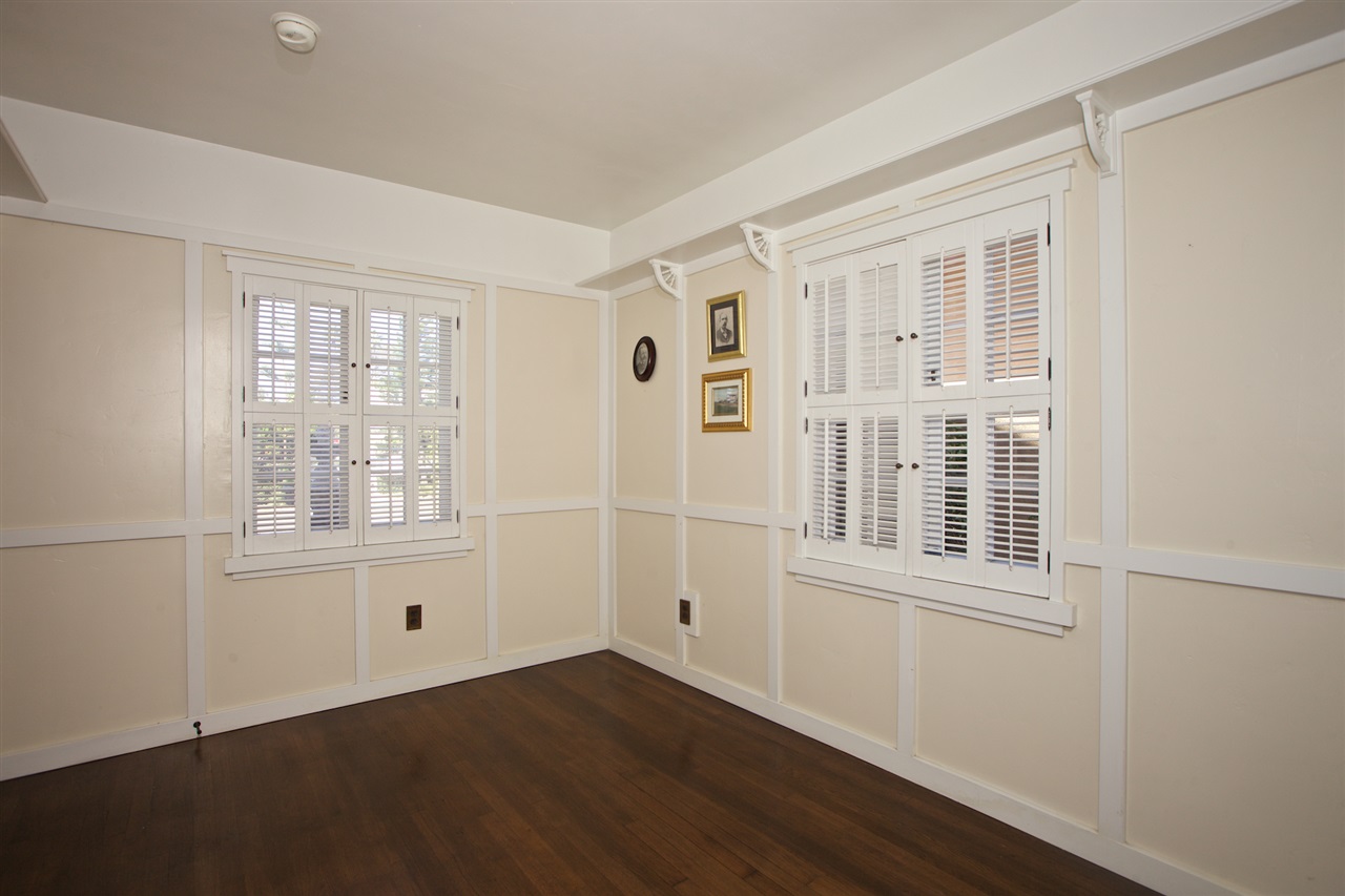 1327 Torrey Pines Road La Jolla, CA 92037 - Photo 15 of 18 Gallery Image 15