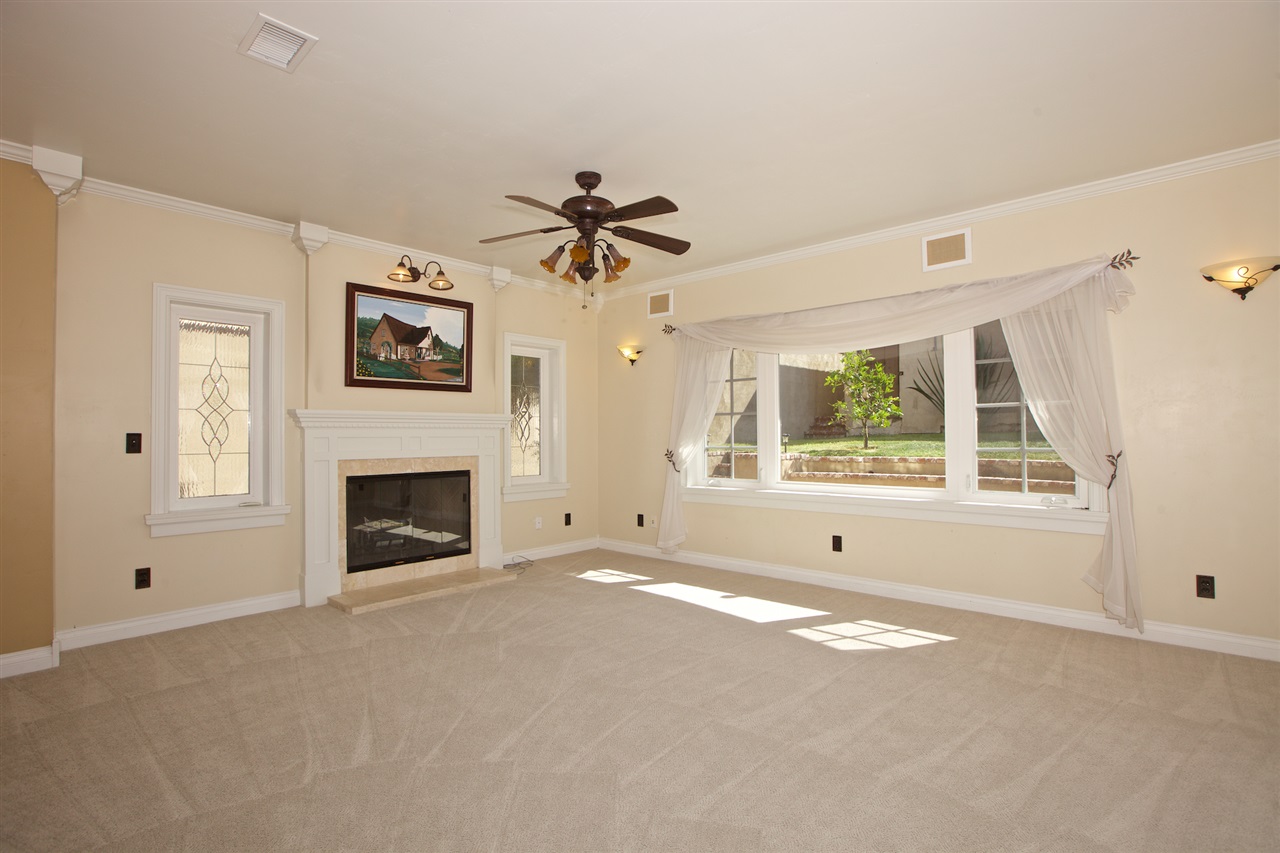 1327 Torrey Pines Road La Jolla, CA 92037 - Photo 9 of 18 Gallery Image 9