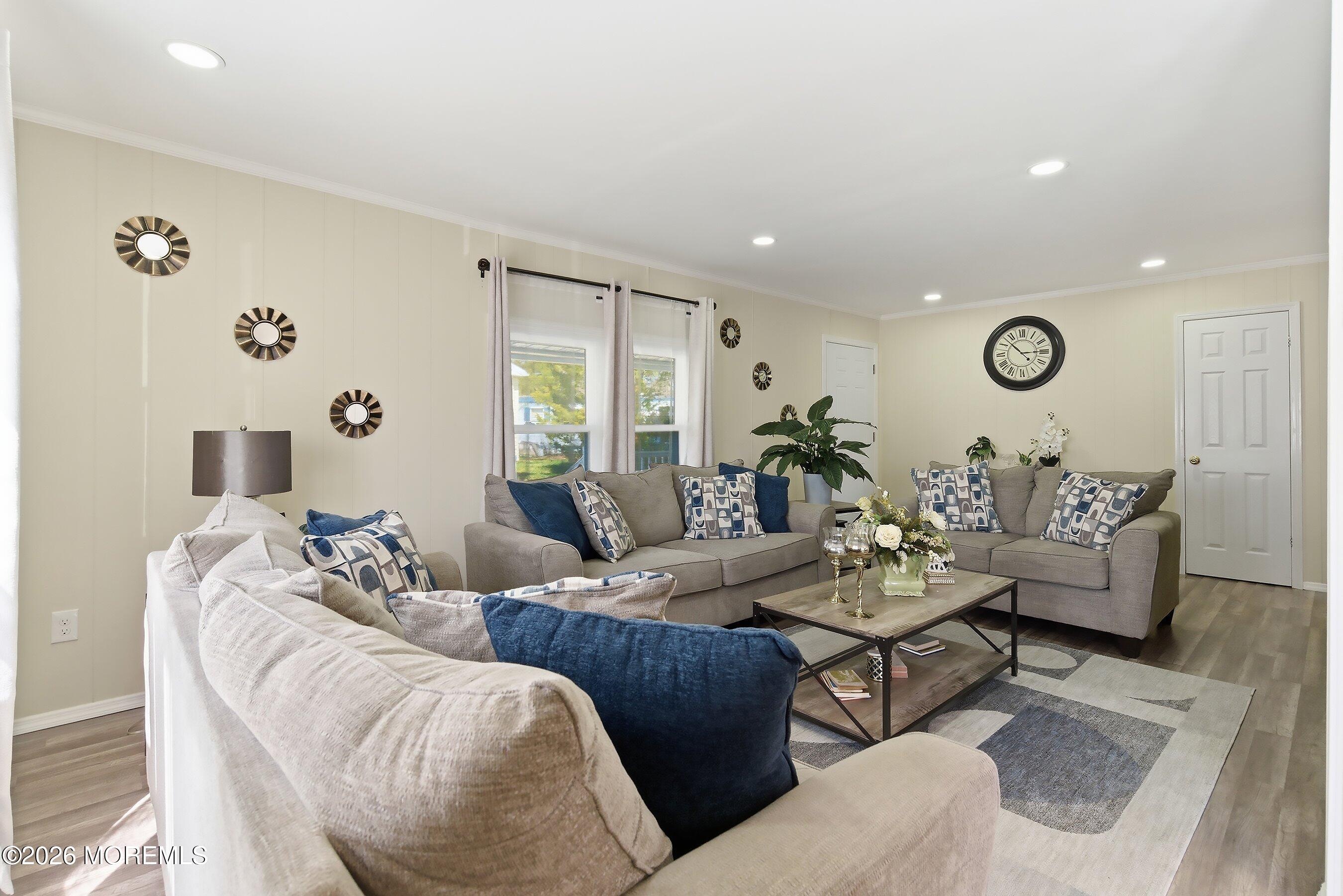 164 Camino Rio Toms River, NJ 08755 - Photo 8 of 36 a living room with furniture
