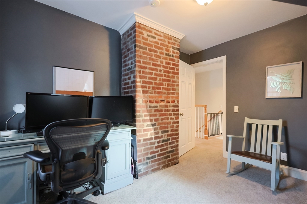 326 Ponakin Road Lancaster, MA 01523 - Photo 26 of 32