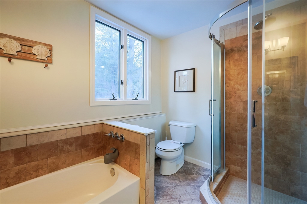 326 Ponakin Road Lancaster, MA 01523 - Photo 27 of 32