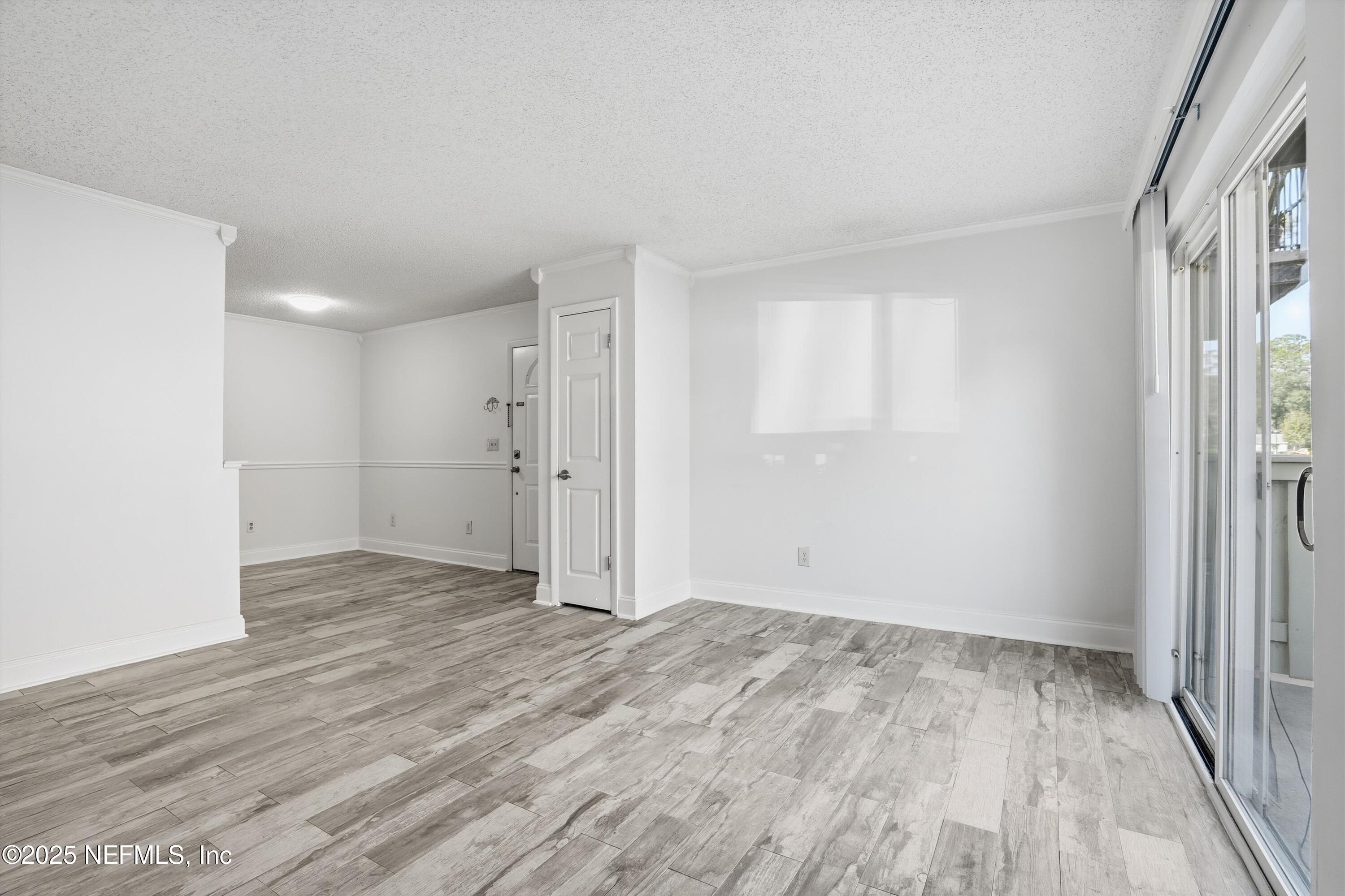 3737 Loretto Road, Unit 104 Jacksonville, FL 32223 - Photo 12 of 24 04-Bold_City_Media_017
