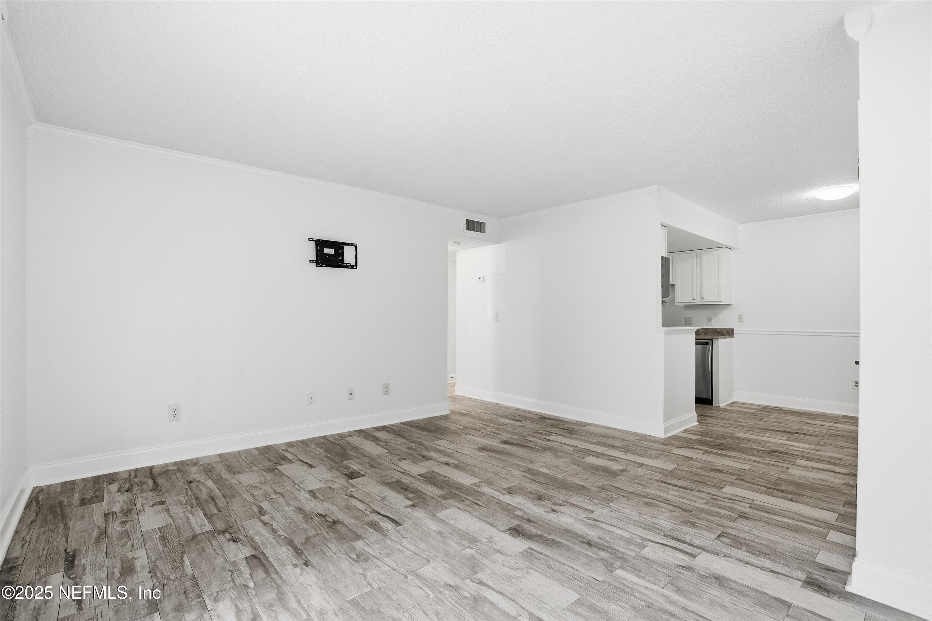 3737 Loretto Road, Unit 104 Jacksonville, FL 32223 - Photo 13 of 24 05-Bold_City_Media_005