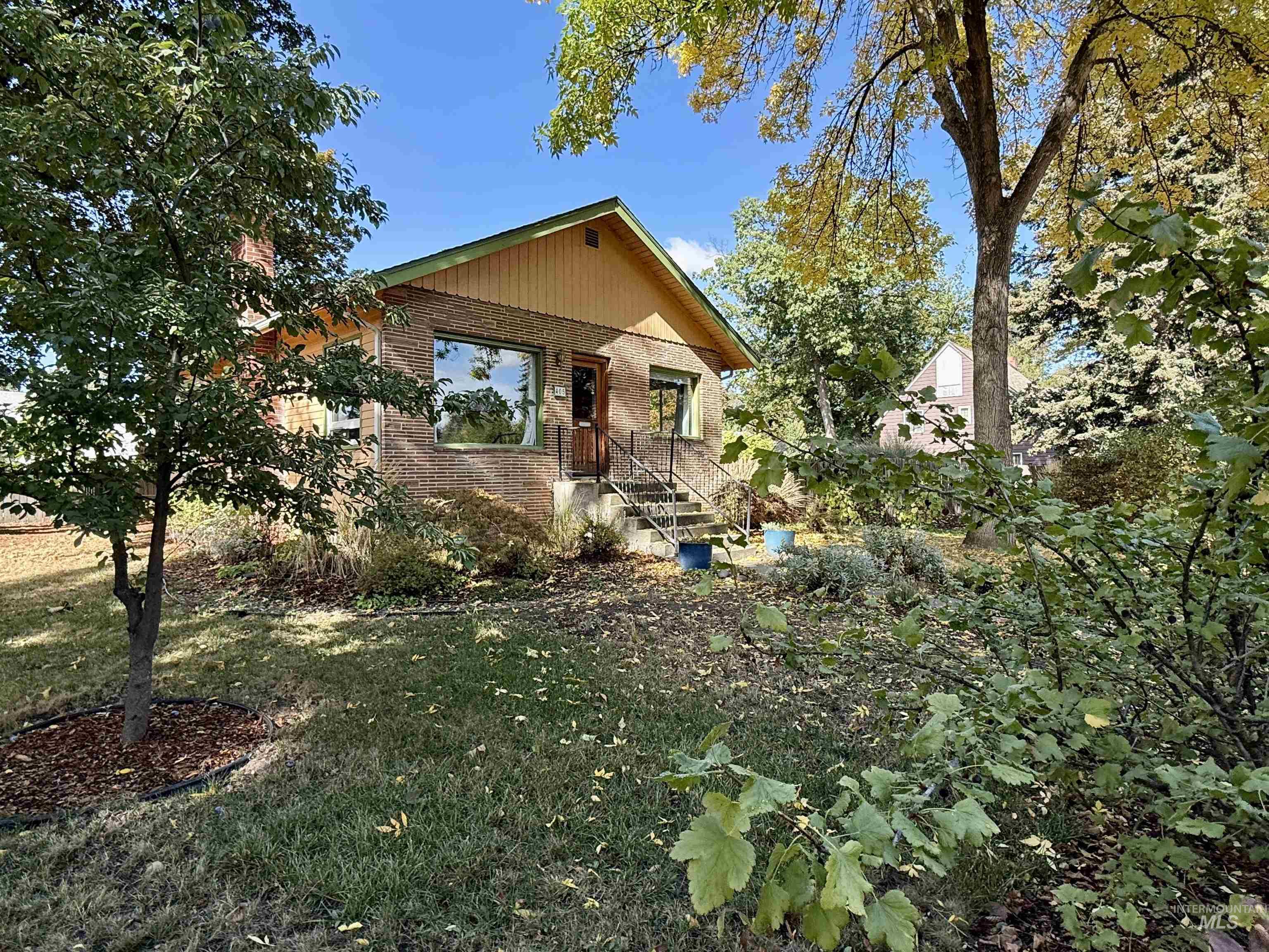 405 South Hayes Street Moscow, ID 83843 - Photo 1 of 1