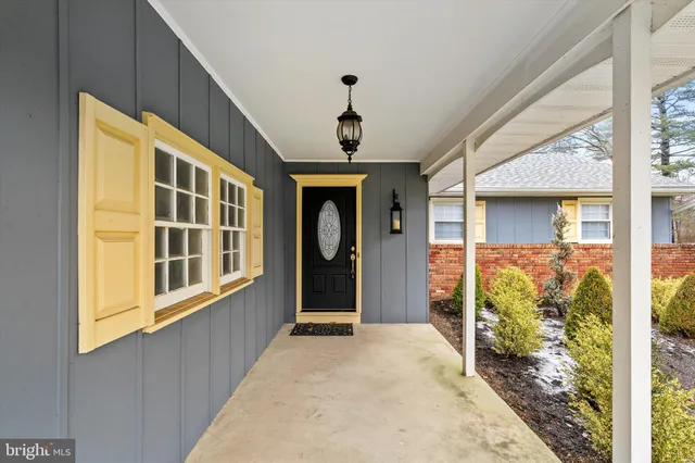 a view of an entryway