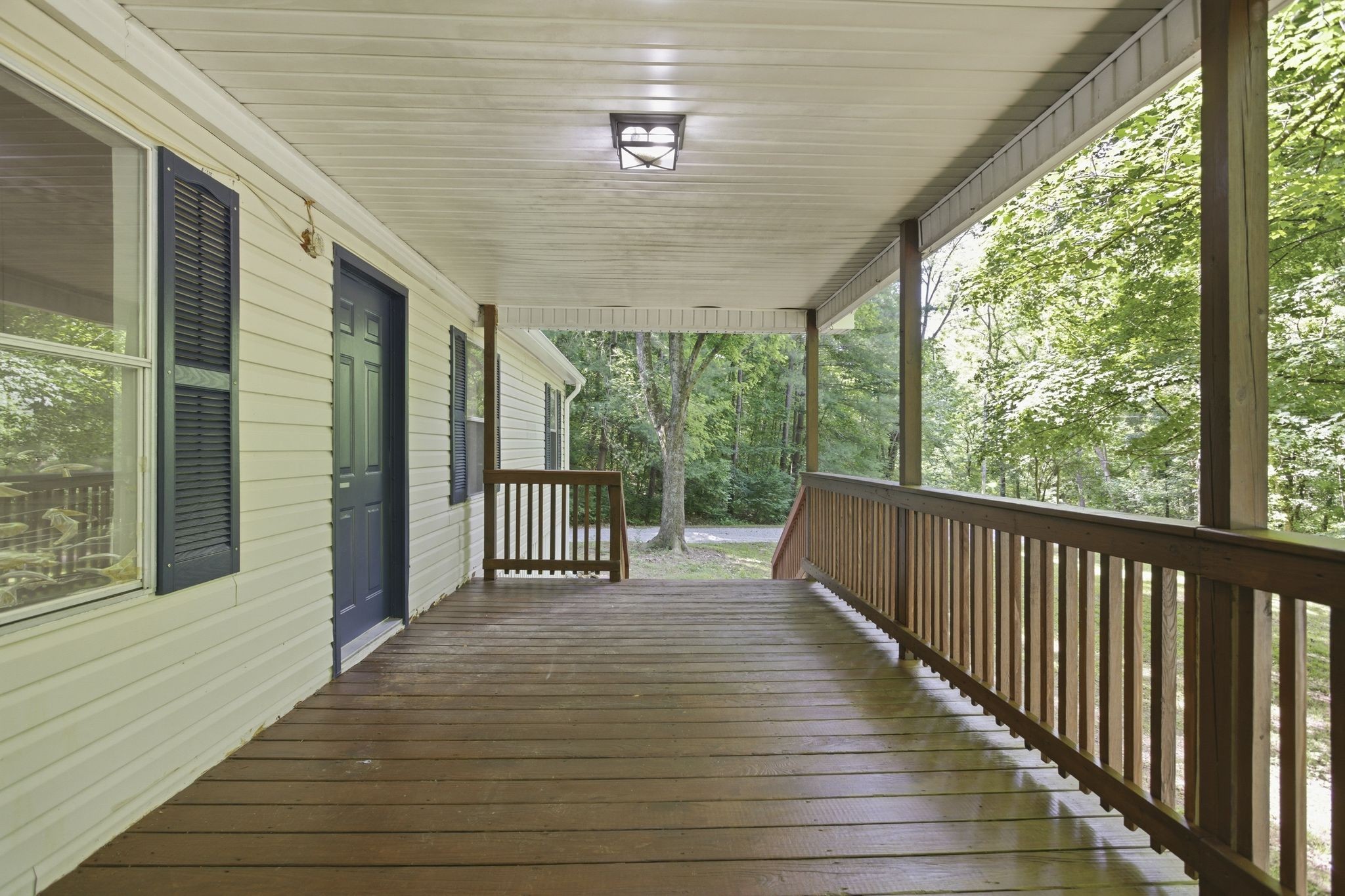 565 Clint Flowers Road McEwen, TN 37101 - Photo 6 of 51