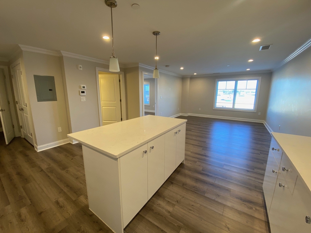 918 Providence Highway, Unit 411 Dedham, MA 02026 - Photo 6 of 13