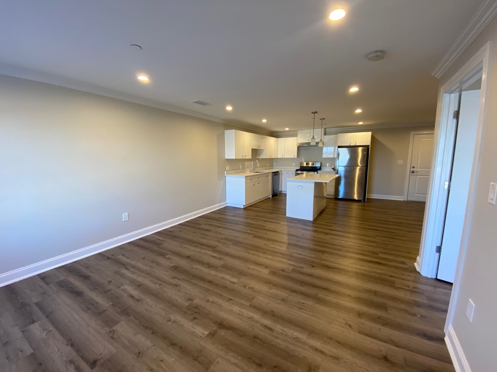 918 Providence Highway, Unit 411 Dedham, MA 02026 - Photo 8 of 13