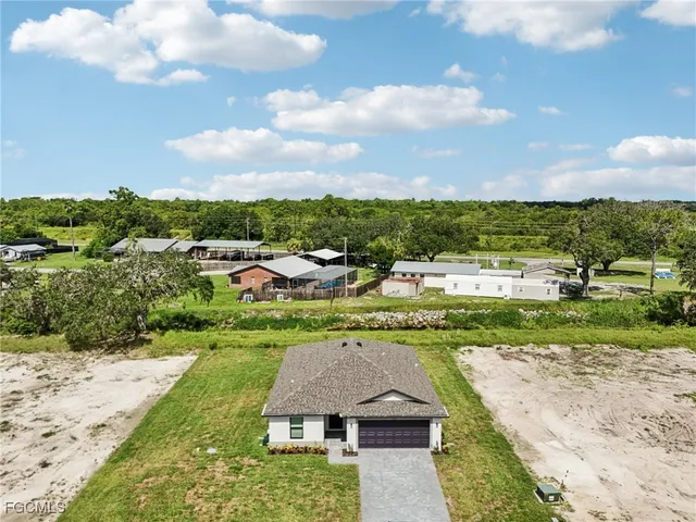 $366,900 | Undisclosed Address, LaBelle, FL 33935