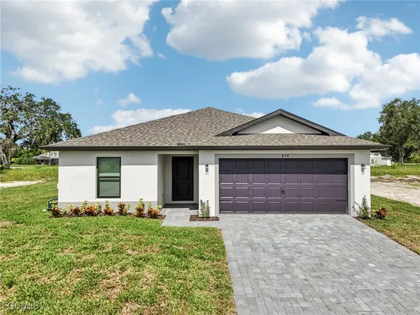 $366,900 | Undisclosed Address, LaBelle, FL 33935