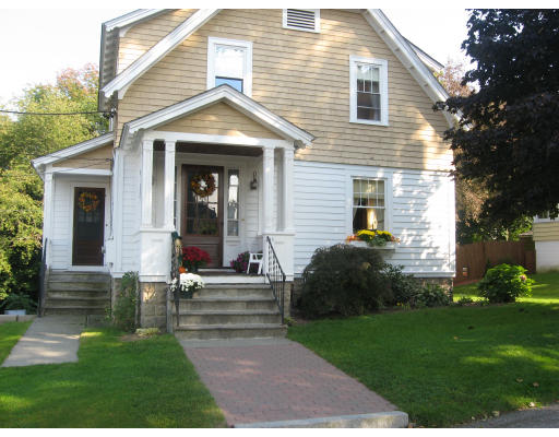 415 Chestnut Street Clinton, MA 01510 - Photo 26 of 27 Gallery Image 26