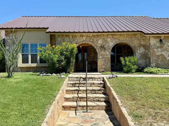 $290,000 | 101 None, Sanderson, TX 79848