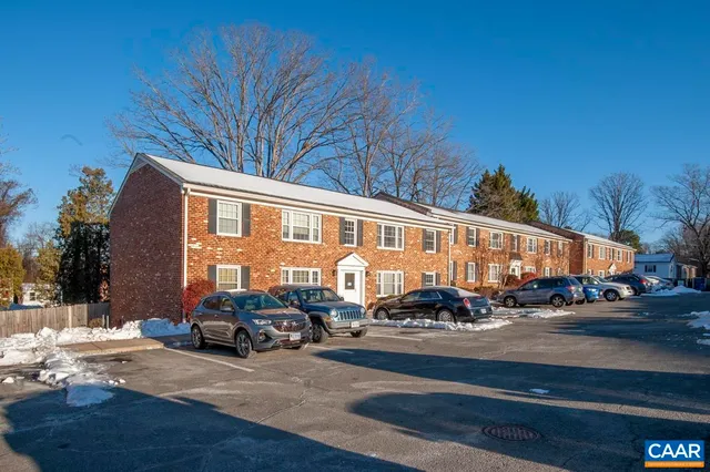 $245,000 | 137 Hessian Hills Circle, Unit 3, Charlottesville, VA 22901