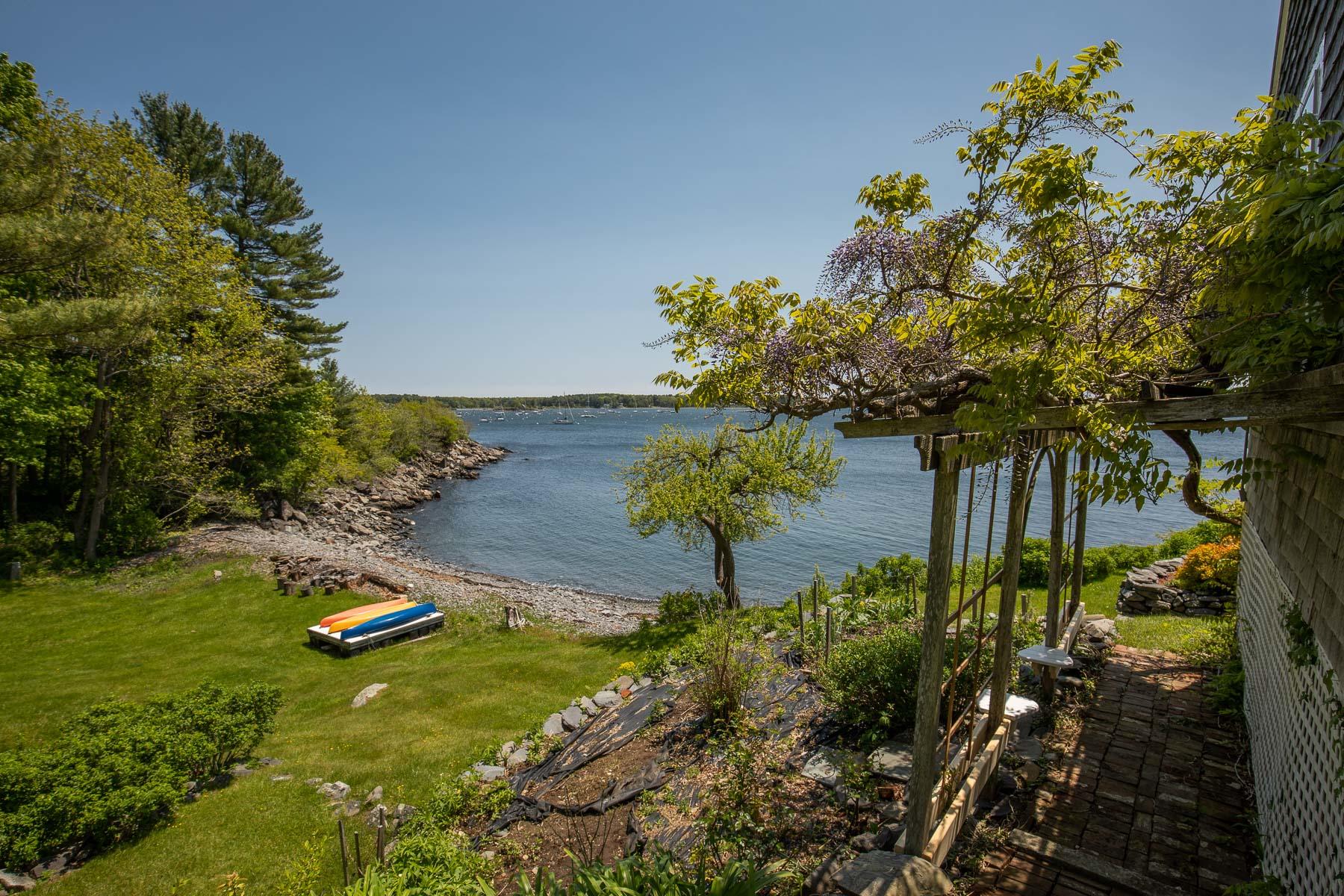 42 Pepperrell Road Kittery, ME 03905 - Photo 6 of 18 42 Pepperrell Road - Exterior