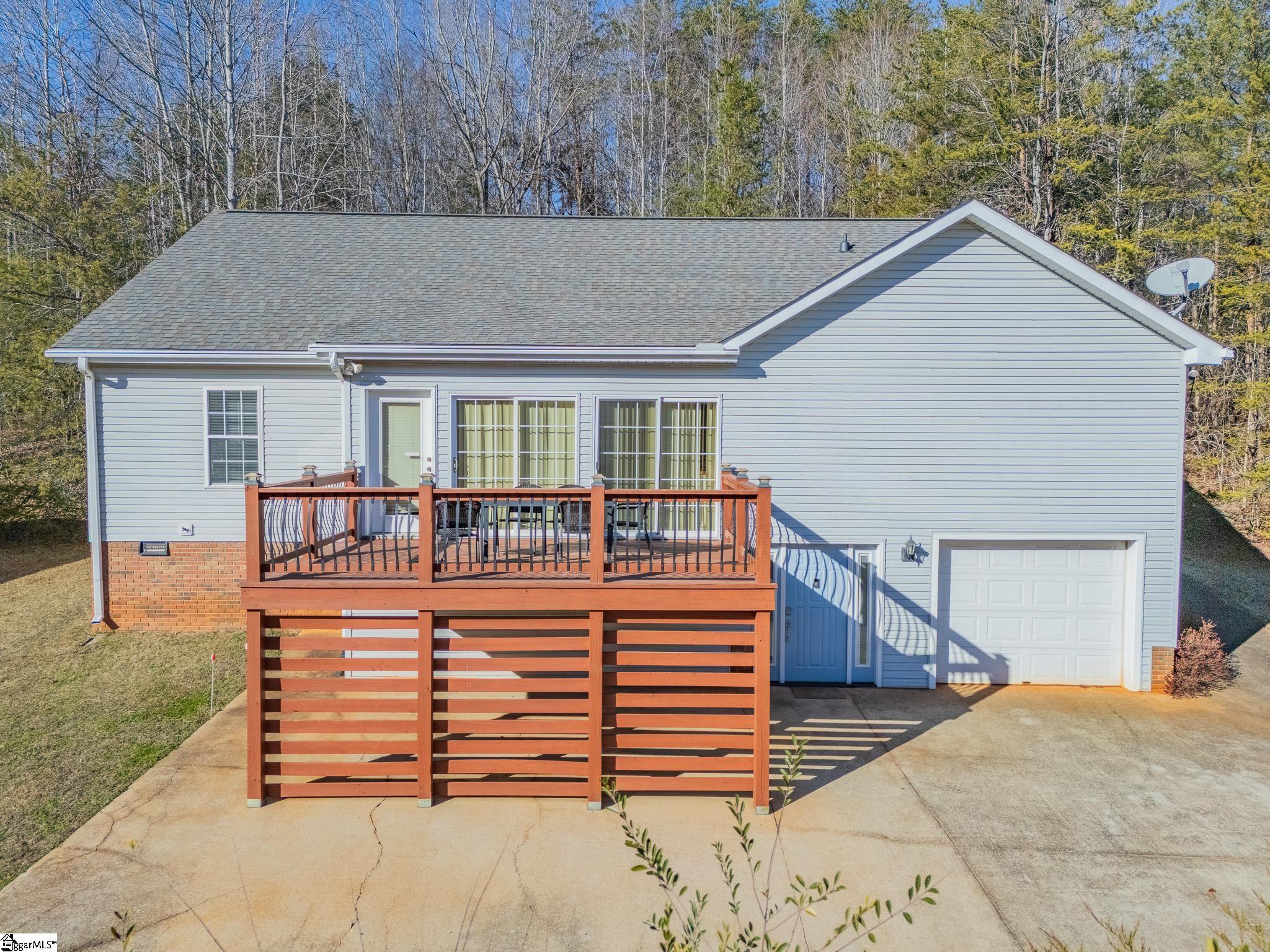 84 Benson Road Travelers Rest, SC 29690 - Photo 3 of 49