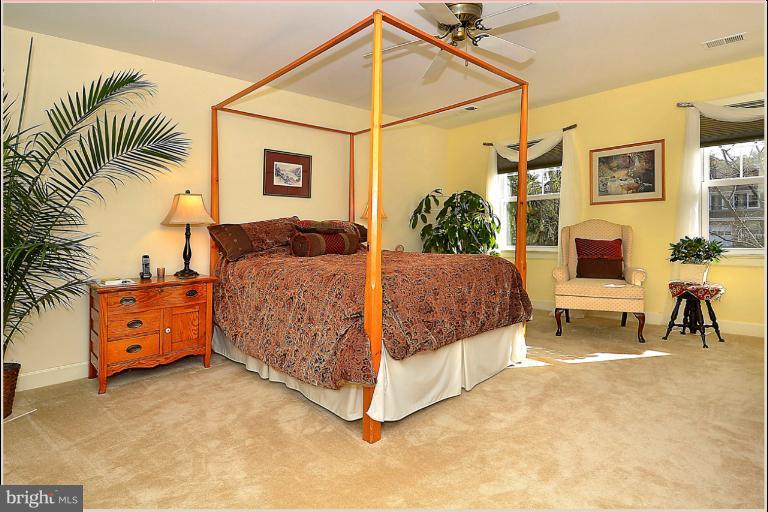 2808 Rifle Ridge Road Oakton, VA 22124 - Photo 2 of 30 Bedroom (Master)