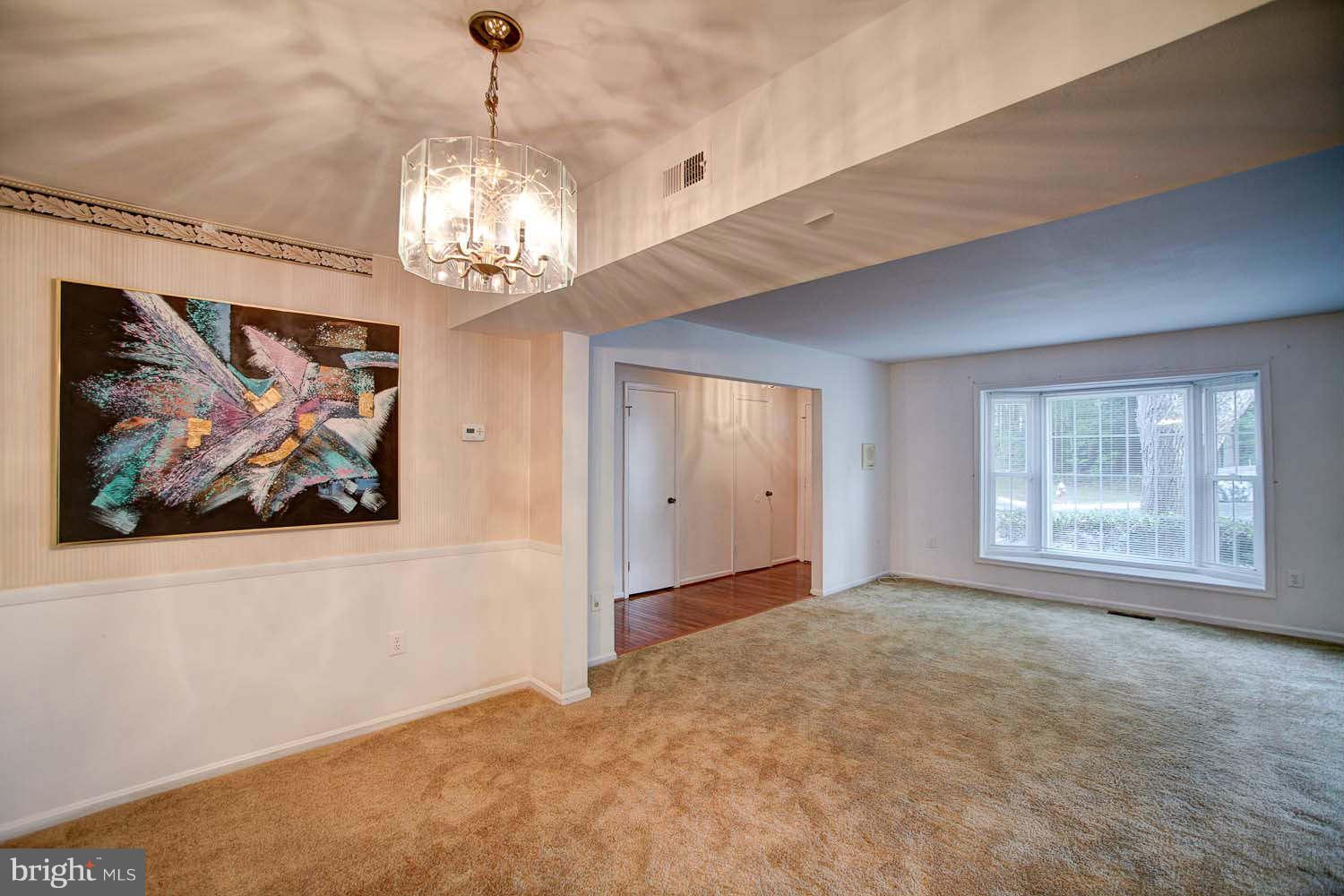 8076 Sleepy View Lane Springfield, VA 22153 - Photo 5 of 19 Interior (General)