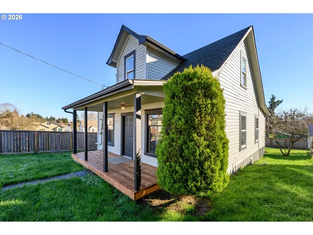 $275,000 | 131 2nd Street, Willamina, OR 97396