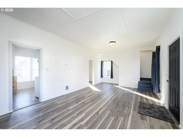 $275,000 | 131 2nd Street, Willamina, OR 97396