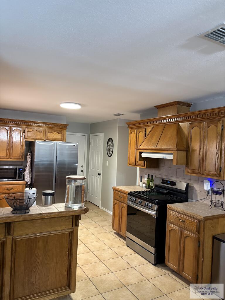 18017 Parker Road Santa Rosa, TX 78593 - Photo 6 of 12 Gallery Image 6