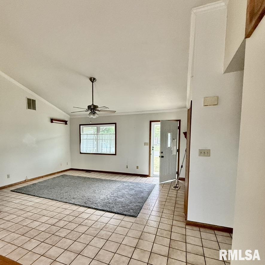 136 Post Road Virden, IL 62690 - Photo 13 of 28