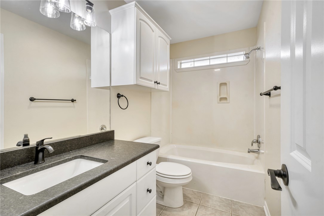 5305 Draycott Court Bryan, TX 77802 - Photo 14 of 18