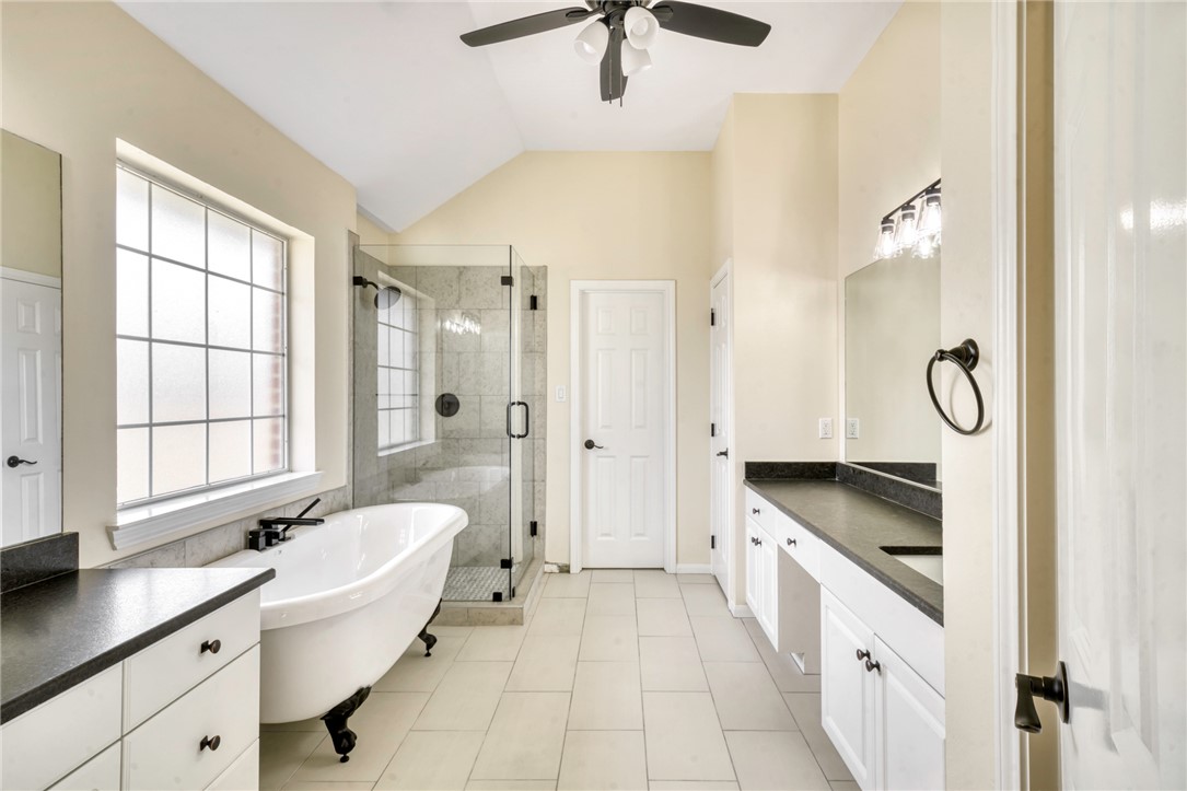 5305 Draycott Court Bryan, TX 77802 - Photo 10 of 18