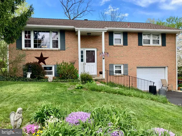$260,000 | 733 Beech Street, Reading, PA 19605