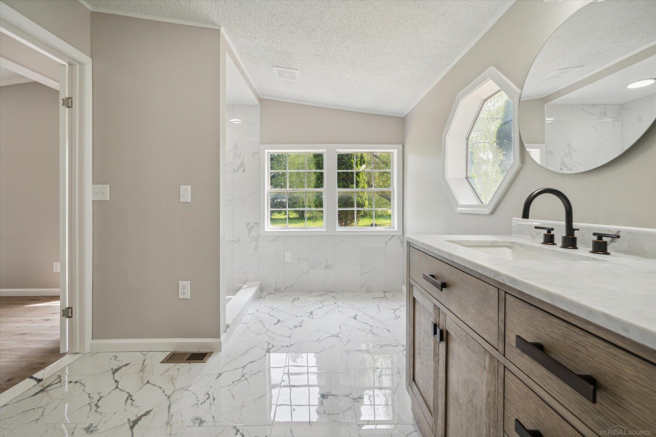 8397 Vincent Road Croswell, MI 48422 - Photo 23 of 43 Gallery Image 23