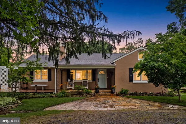 $795,000 | 6428 John S Mosby Highway, Middleburg, VA 20117