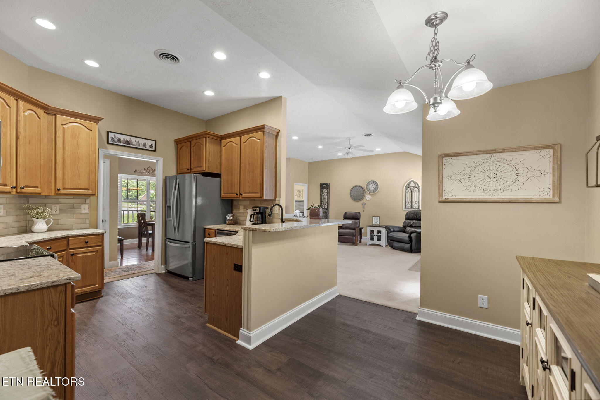 7609 Wilderness Path Road Corryton, TN 37721 - Photo 13 of 31 13-web-or-mls-WldrnssPth7609 (25)