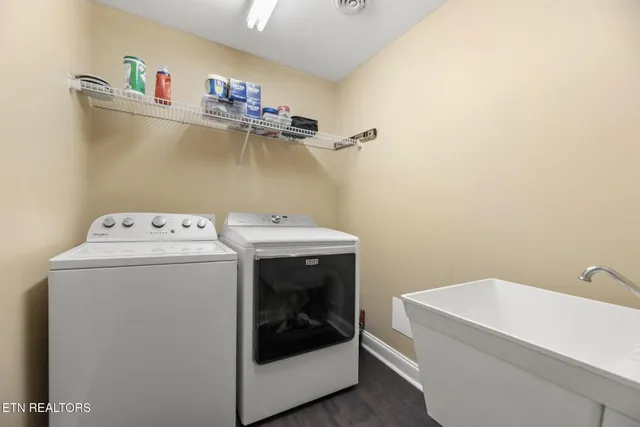 $389,900 | 7609 Wilderness Path Road, Corryton, TN 37721