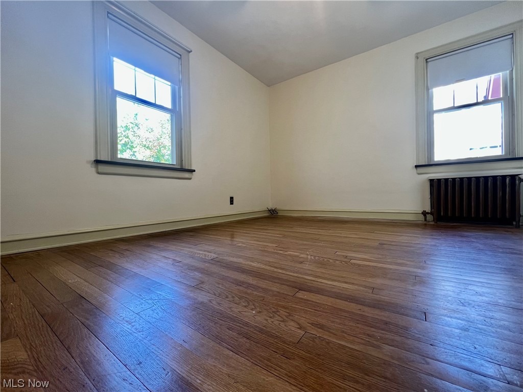 2572 Eaton Road Cleveland, OH 44118 - Photo 25 of 35 Bedroom 3 on 2nd floor