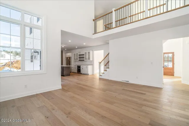 $739,000 | 4 Brookhaven Court, Wilton, NY 12866