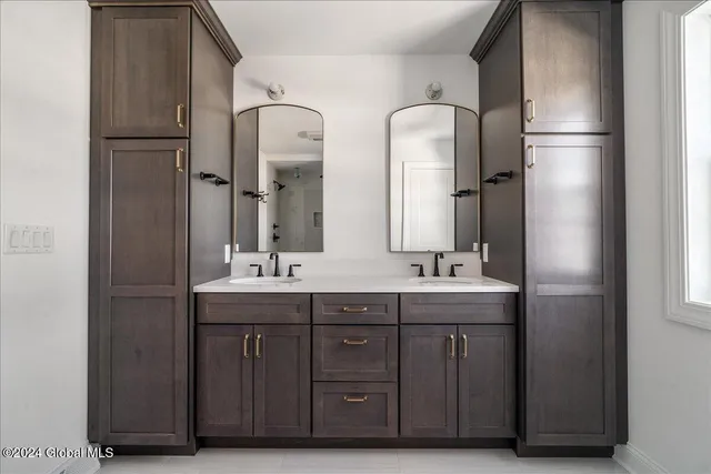 $739,000 | 4 Brookhaven Court, Wilton, NY 12866