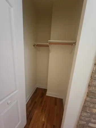 $2,200 | 5014 North Harding Avenue, Unit 2, Chicago, IL 60625