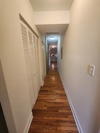 $2,200 | 5014 North Harding Avenue, Unit 2, Chicago, IL 60625